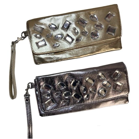 Gold and silver Metallic Crystal gems clutches - Picture 1 of 13